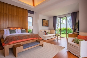 4 Bedrooms Luxury Pool Villa near Bangtao beach and Laguna