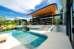 Modern Luxury Sky Pool Villa